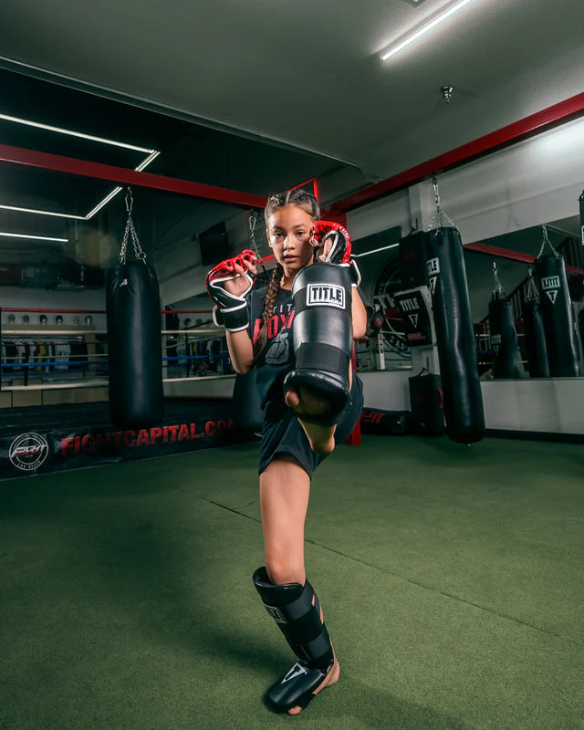 Espinilleras Muay Thai Mma Kick Boxing Empeine Negro Title